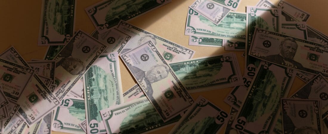 Simple vs. Compound Interest: Key Differences Explained